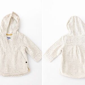 Genuine Kids by OshKosh Hooded Baby Top – 12M – Neutral Print